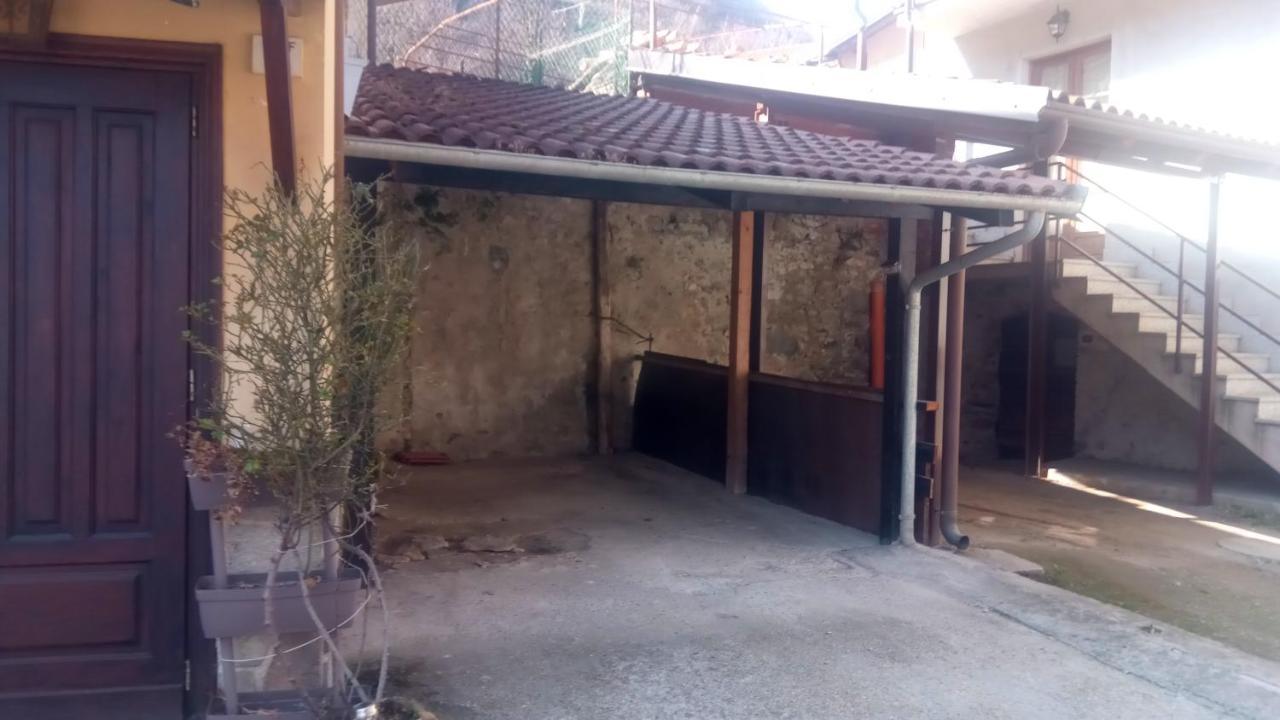 Casa Del Rustico, Indipendente Vista Sacra Con Dipinto Villa Caprie ภายนอก รูปภาพ